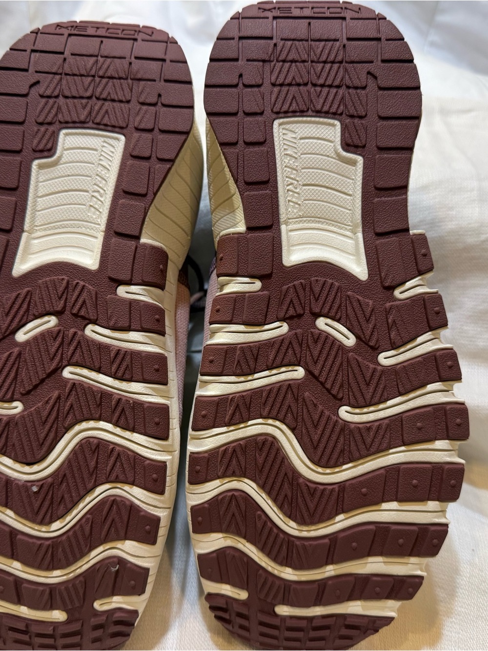 Nike Women's Mauve Knit Lace-Up Sneakers - Picture 6 of 9
